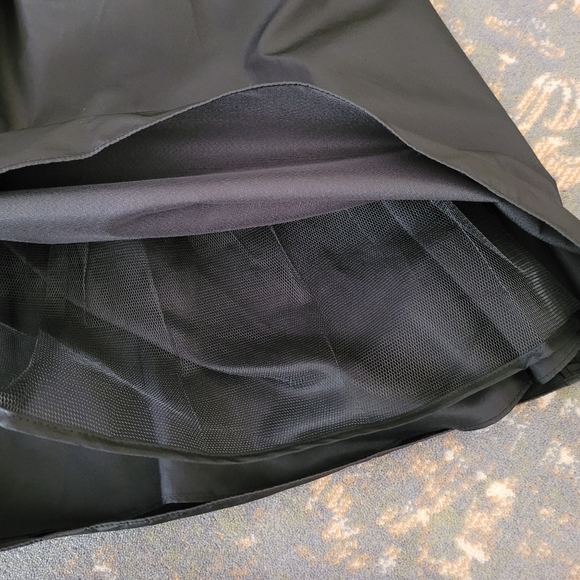 BCBG Max Azria beaded taffeta black party dress - Picture 14 of 15